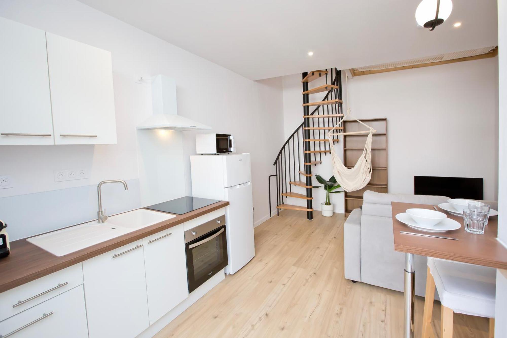 Montsejour - T2 Climatise Avec Filet Et Fauteuil Suspendu Apartment Tarbes Luaran gambar